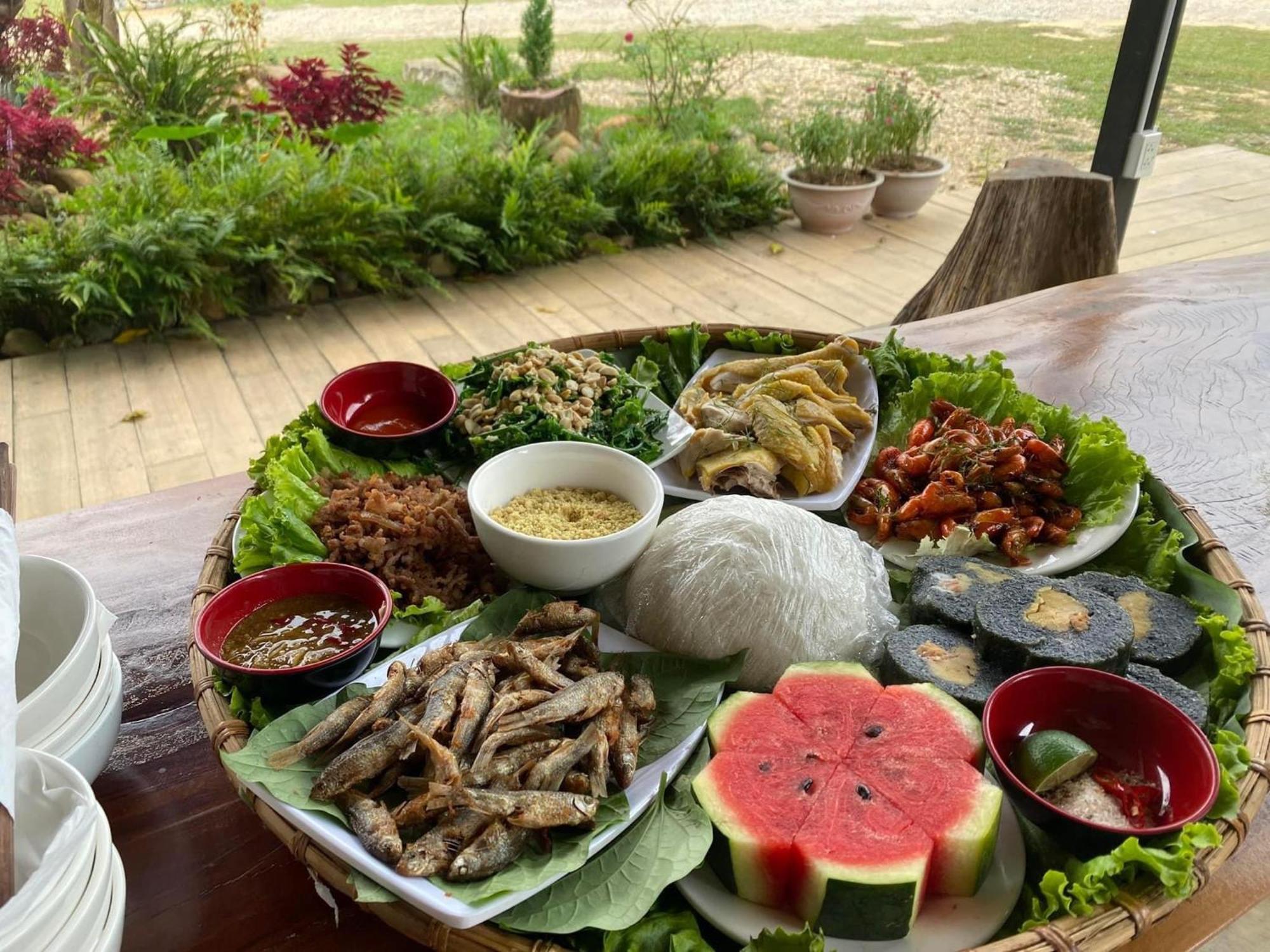 Homestay Chinh Bi Yen Bai Exterior photo